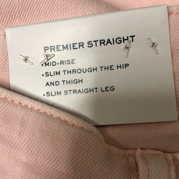 NWT - LAUREN RALPH LAUREN Light Pink Mid-Rise Slim Straight Leg Jeans - Size 2P - Picture 4 of 8